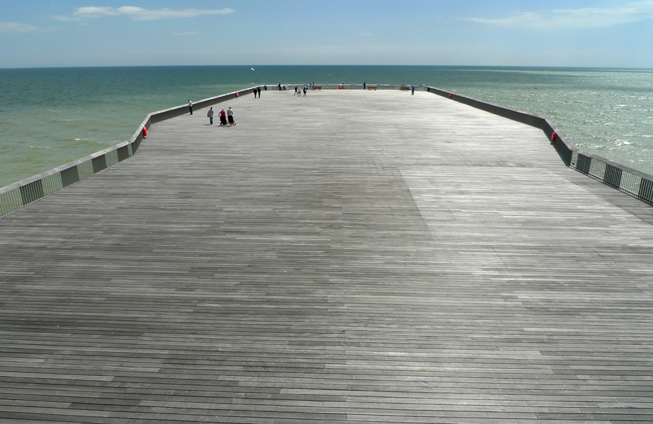 Saturday June 25th (2016) Hastings Pier width=