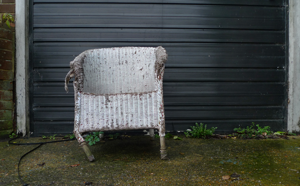 Wednesday February 15th (2017) Sad, broken and discarded. width=