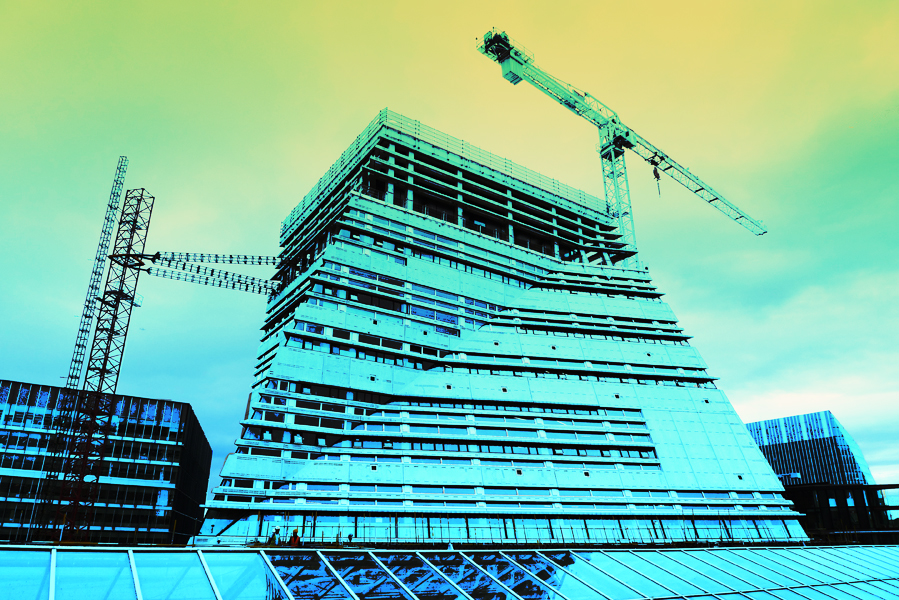 Saturday July 25th (2015) The new Tate Modern building under construction. width=