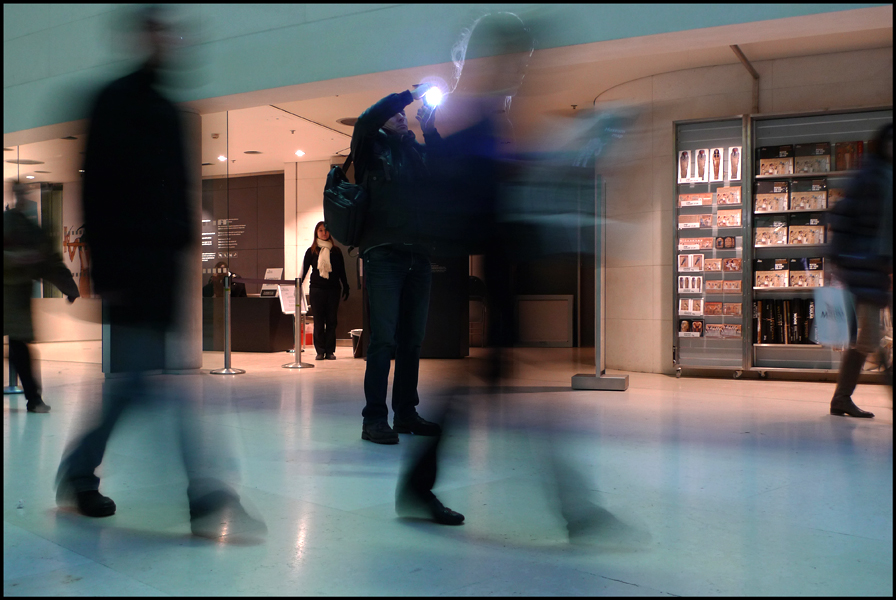 Monday December 6th (2010) A quarter of a second at the British Museum width=