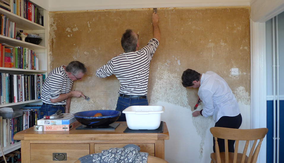 Monday January 26th (2015) Many hands make light work. width=