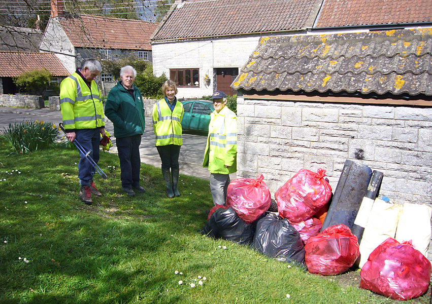 Saturday April 5th (2008) Litter Pickers width=