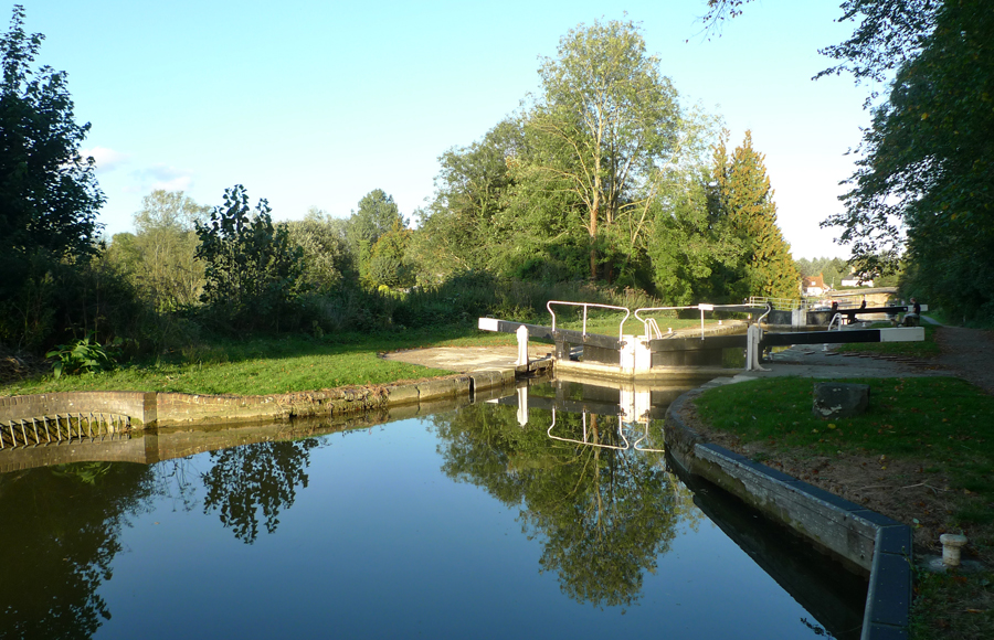 Tuesday September 2nd (2014) The Kennet and Avon canal. width=