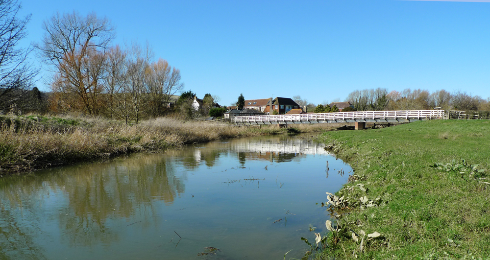 Wednesday March 19th (2014) The White Bridge at Alfreston width=