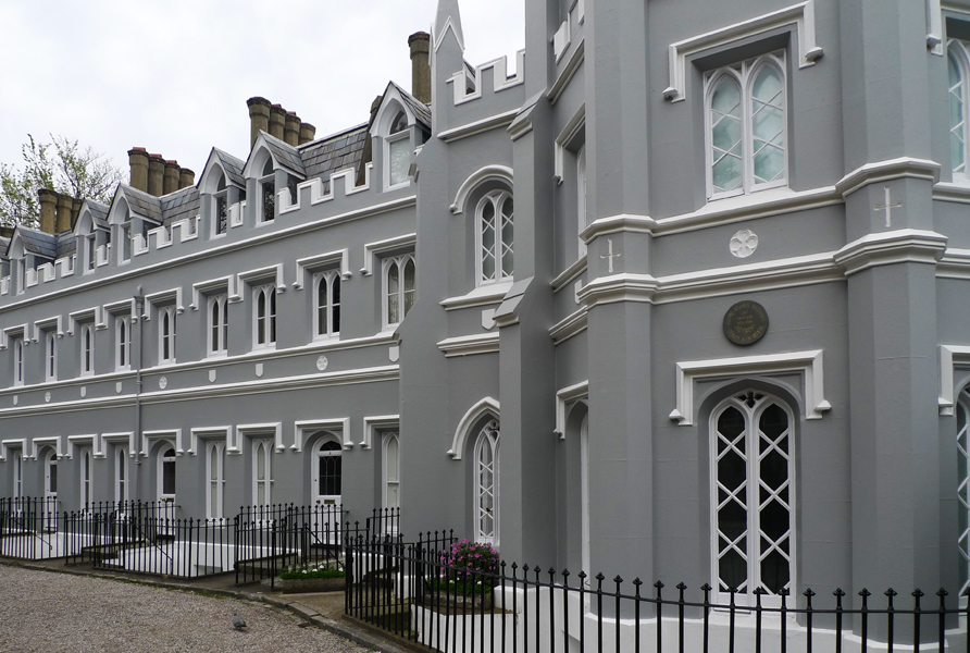 Monday May 23rd (2016) What a lovely row of houses width=