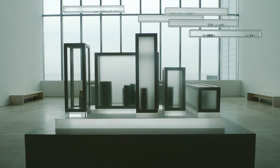 Wednesday May 21st (2014) Edmund de Waal's ... width=