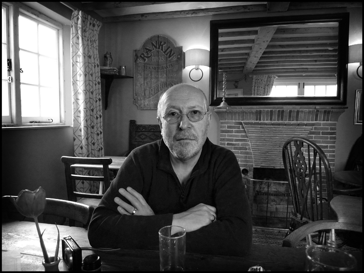 Wednesday January 25th (2012) Simon at the Tiger Inn, East Dean width=