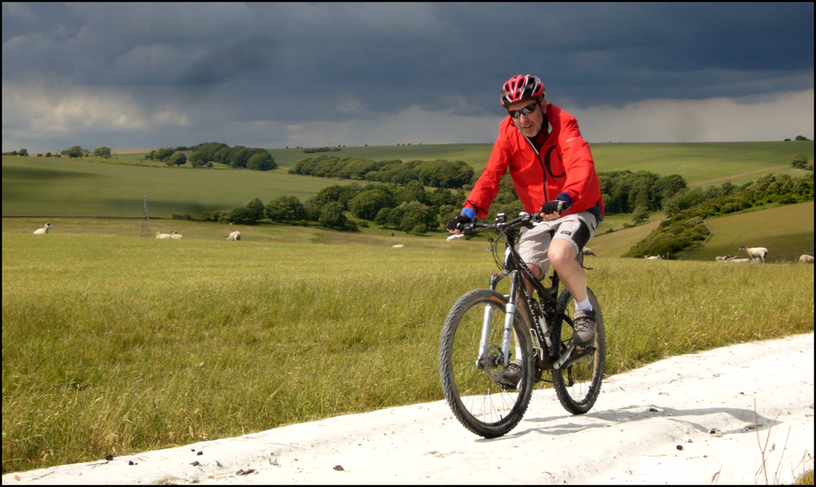 Friday June 10th (2011) Rain clouds and white chalk width=