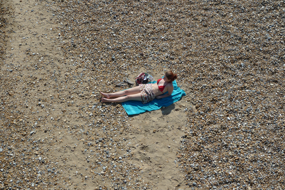 Thursday May 10th (2018) It was a bit crowded on the beach today! width=