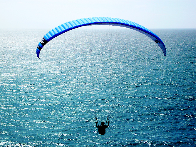 Monday August 28th (2006) Above the sea at Burton beach width=
