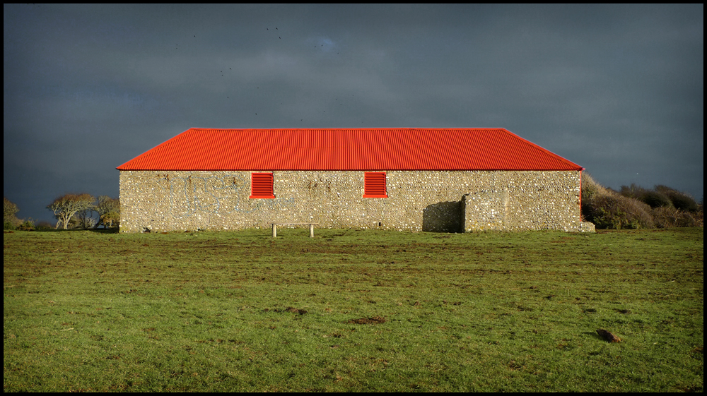 Monday January 3rd (2011) Red roof on Went Hill width=