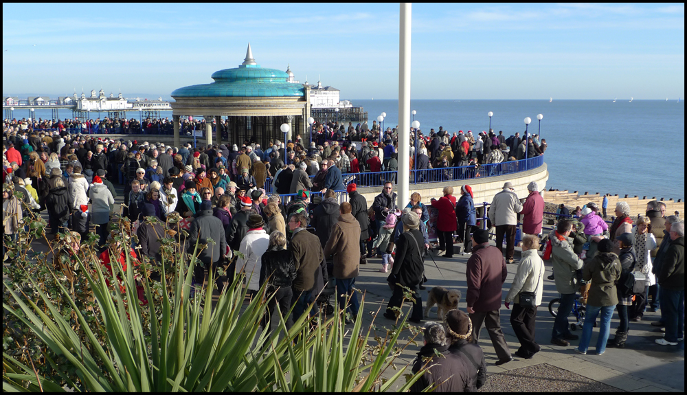 Sunday December 26th (2010) Boxing Day Concert at the Eastbourne Bandstand width=
