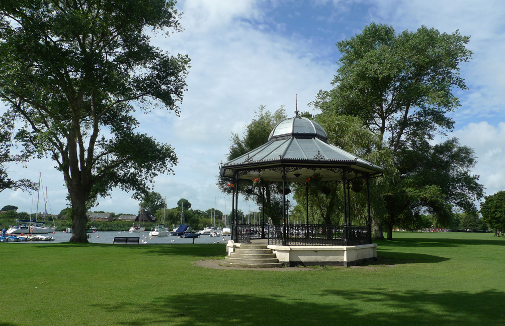 Wednesday July 26th (2017) Christchurch Quay width=