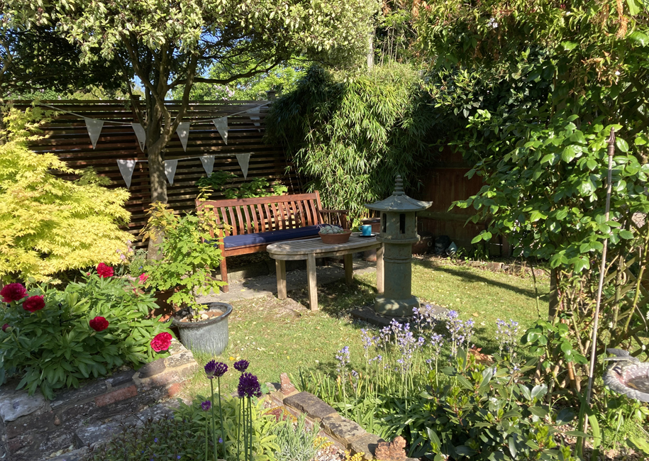 Thursday May 8th (2025) May is always a good month in the garden width=