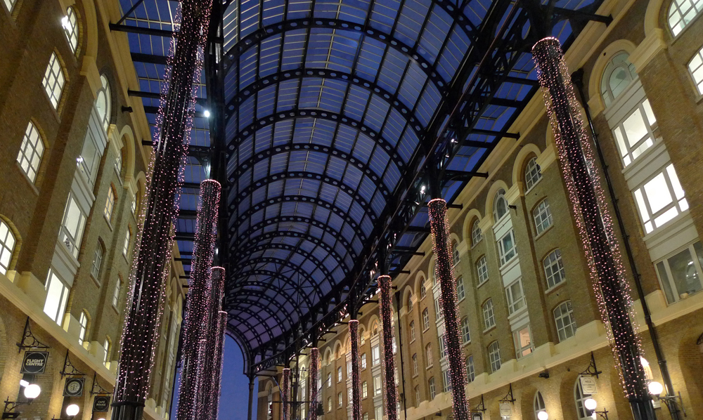 Monday January 9th (2017) Hay's Galleria width=