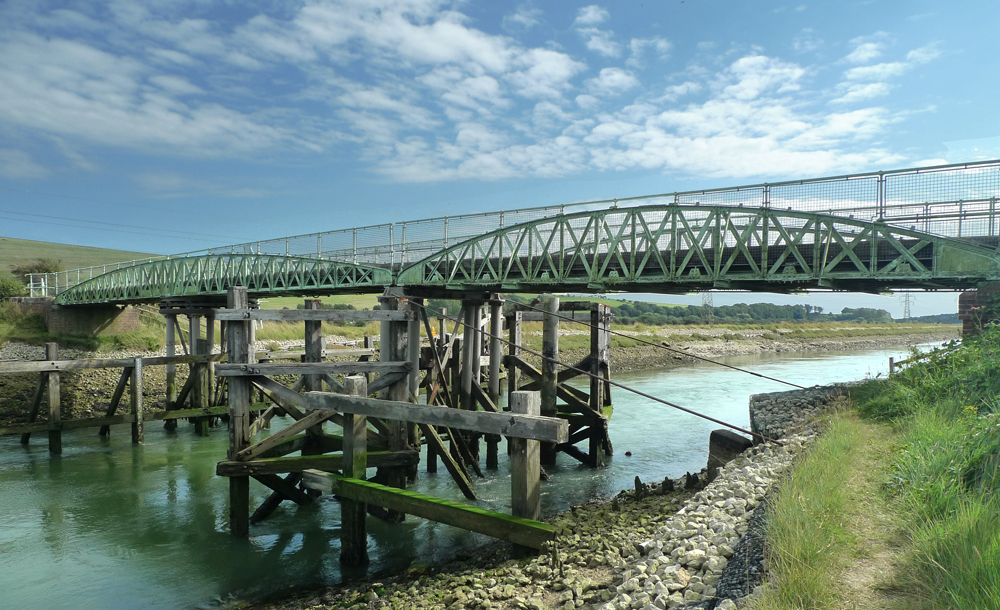 Monday September 20th (2021) Southease swing bridge width=