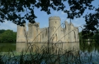 19: Bodiam Castle