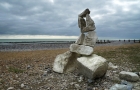 05: We walk to the beach at Holywell ...